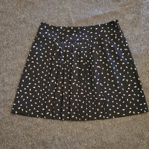 Ann Taylor‎ Loft Black Print Side Zip Pleated Lined Mini Skirt  - Size 4